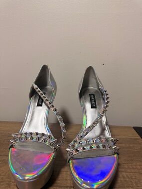 Nine West Iridescent Silver Studded Platform Heels